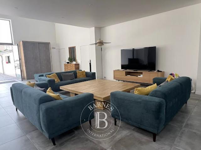Vente Maison de ville 10 pièces 370 m2 Tours