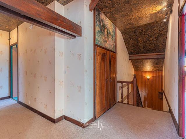 Vente Maison de ville 11 pièces 193.56 m2 Fursac