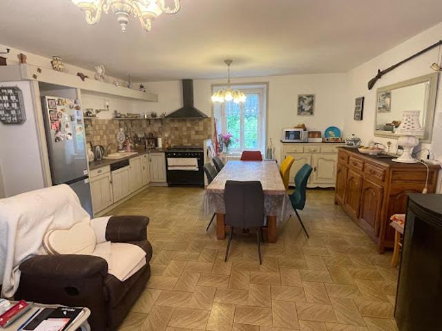 Vente Maison 11 pièces 200 m2 Saint Bonnet de Montauroux