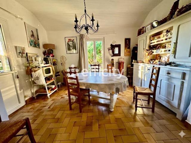 Vente Maison de ville 11 pièces 201 m2 Paslières