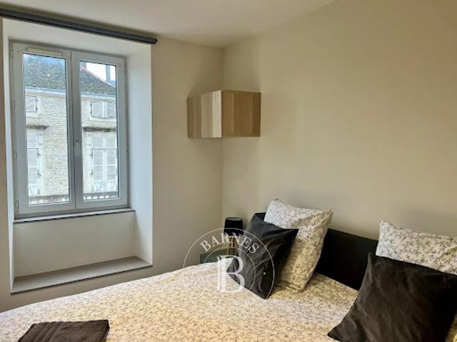 Vente Maison de ville 11 pièces 212 m2 Santenay