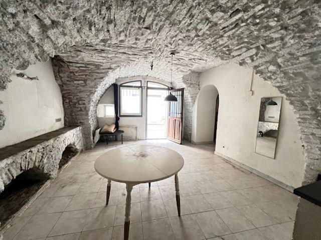 Vente Maison de ville 11 pièces 392 m2 Saint Pons de Thomières