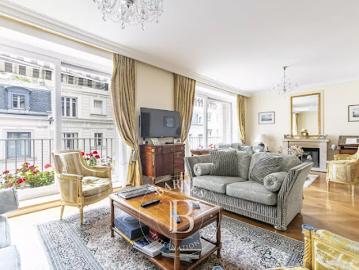 Vente Maison de ville 11 pièces 300.67 m2 Paris 16ème