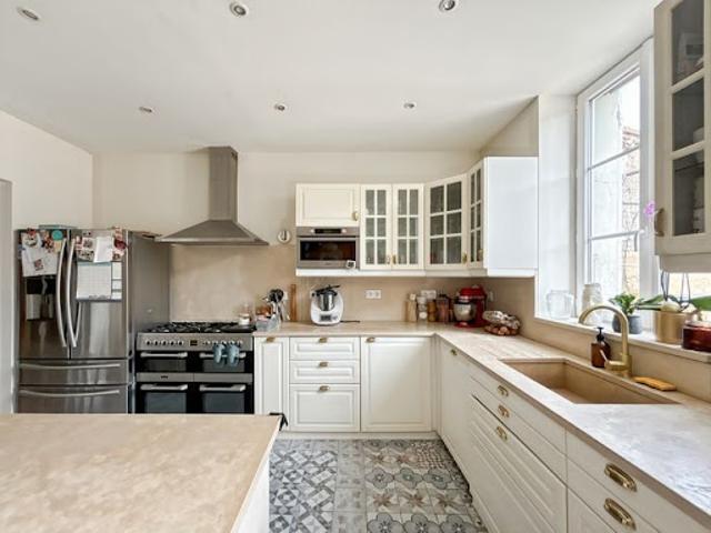 Vente Maison de ville 12 pièces 342 m2 Fleurance