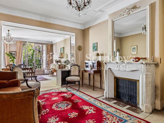 Vente Maison de ville 12 pièces 379 m2 Paris 15ème