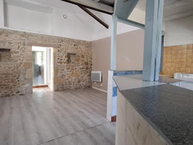 Vente Maison de ville 1 pièce 38.5 m2 Saint Christoly Médoc