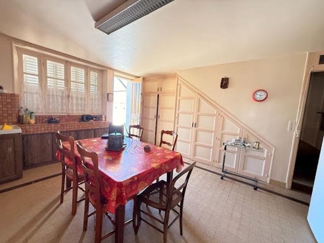 Vente Maison 7 pièces 136 m2 Bazelat