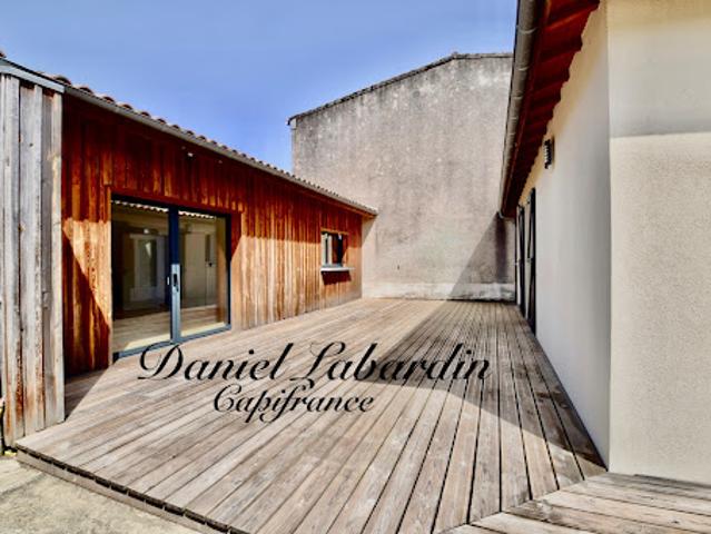 Vente Maison de ville 7 pièces 130 m2 Casteljaloux