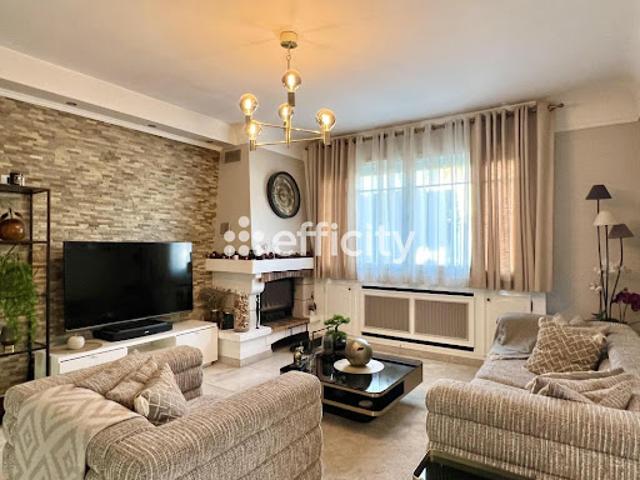 Vente Maison de ville 7 pièces 131 m2 Saint Prix