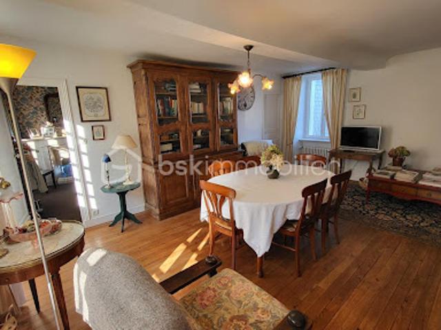 Vente Maison 7 pièces 147 m2 Noues de Sienne