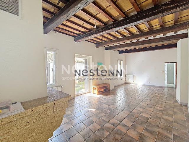 Vente Maison de ville 7 pièces 140 m2 Saint Laurent d'Aigouze
