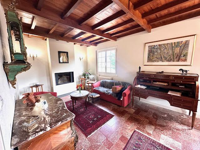 Vente Maison 7 pièces 141 m2 Bagnères de Bigorre