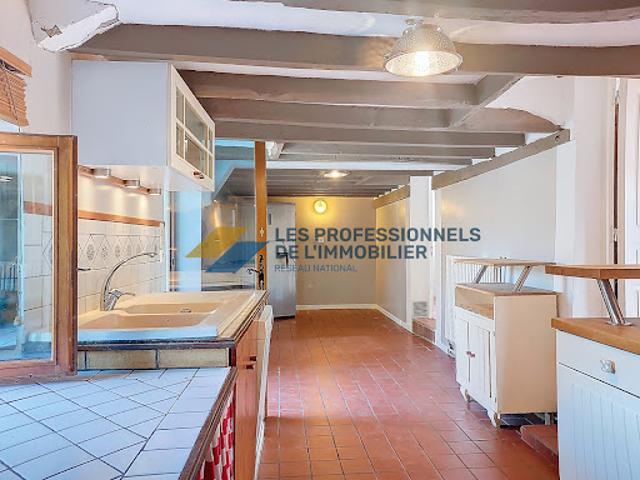 Vente Maison 7 pièces 141 m2 Saint germain des pres