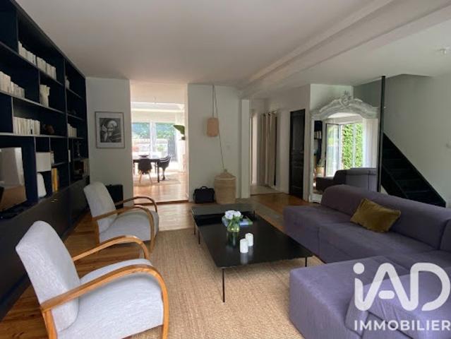 Vente Maison de ville 7 pièces 143 m2 Croix
