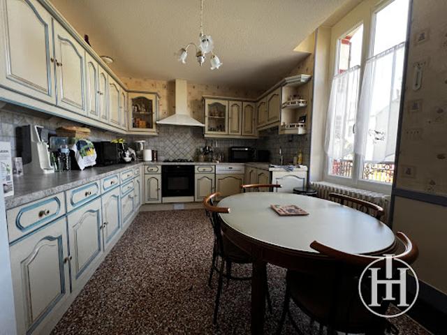 Vente Maison 7 pièces 150 m2 Vallon en Sully