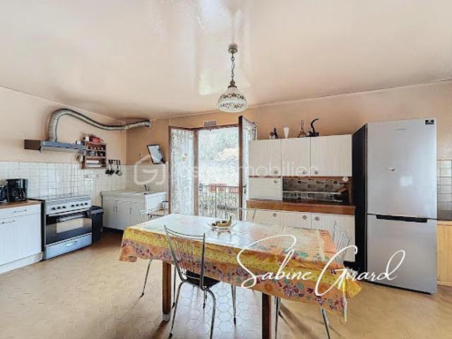 Vente Maison 7 pièces 168 m2 Claix