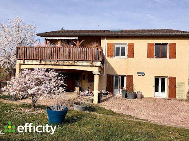 Vente Maison de ville 7 pièces 168 m2 Relevant