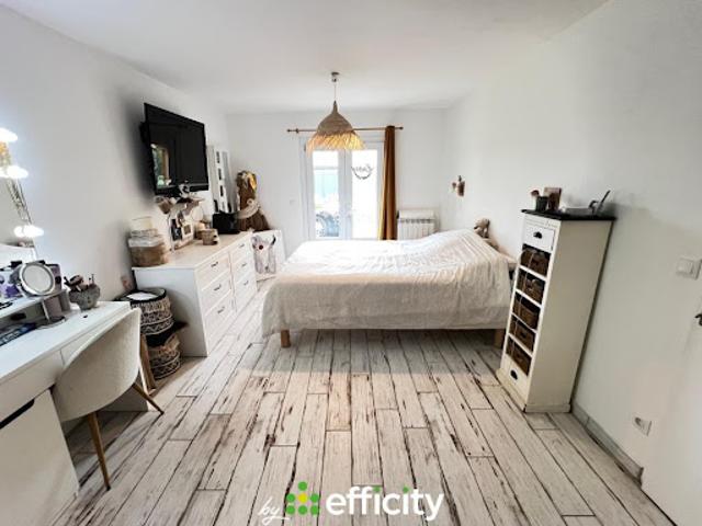 Vente Maison de ville 7 pièces 168 m2 Relevant