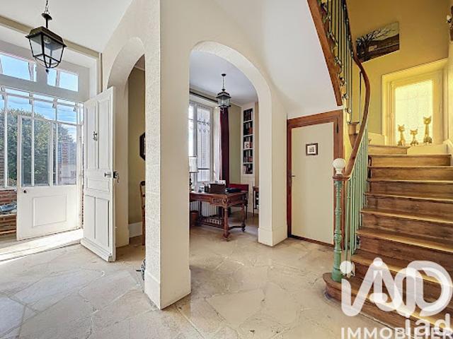 Vente Maison de ville 7 pièces 173 m2 Beaune la Rolande