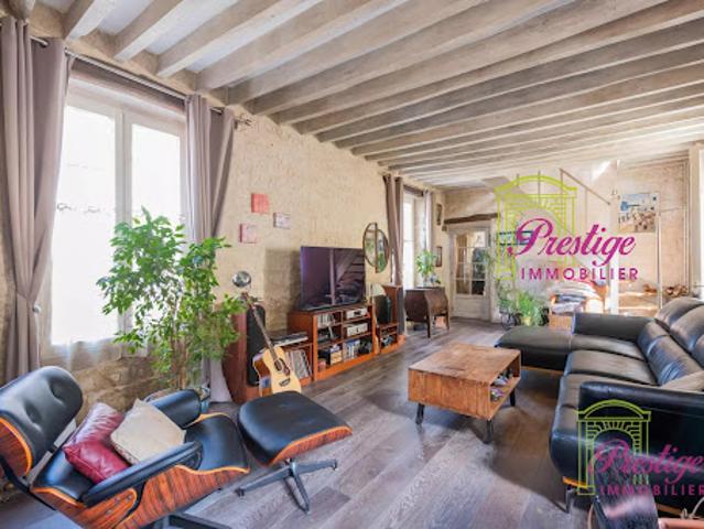 Vente Maison de ville 7 pièces 182 m2 Le Mesnil le Roi