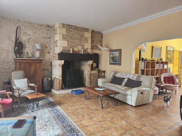Vente Maison de ville 7 pièces 196 m2 Montignac