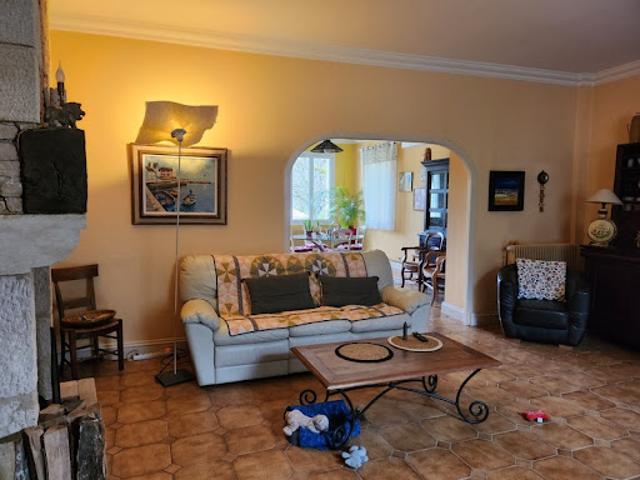 Vente Maison de ville 7 pièces 196 m2 Montignac