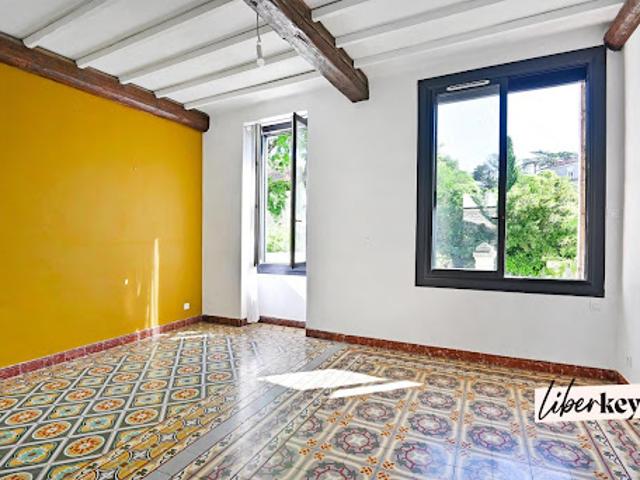 Vente Maison de ville 7 pièces 191.24 m2 Nimes