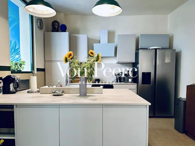 Vente Maison de ville 7 pièces 192 m2 Avignon