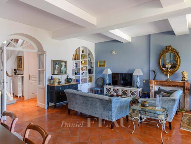 Vente Maison de ville 7 pièces 200 m2 Toulon