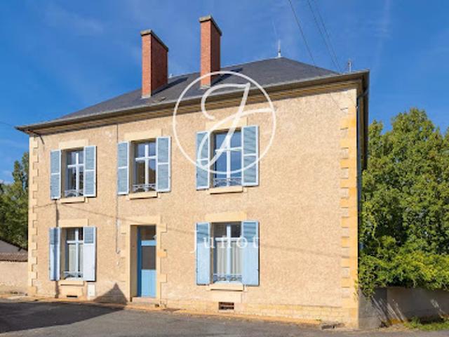 Vente Maison de ville 7 pièces 215 m2 Bourges