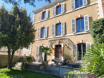 Vente Maison de ville 8 pièces 210 m2 Cahors