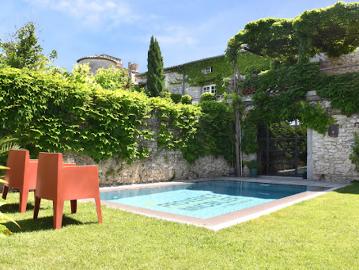 Vente Maison 7 pièces 210 m2 Puygiron