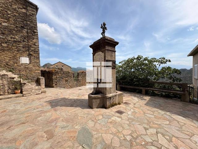 Vente Maison 7 pièces 227.18 m2 Castellare di Mercurio