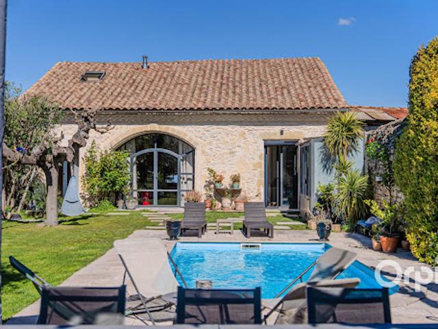 Vente Maison de ville 7 pièces 261 m2 Uchaud