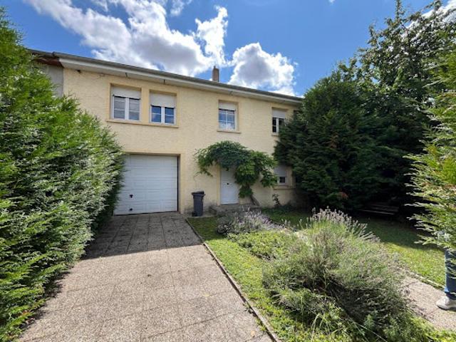Vente Maison 7 pièces 270 m2 Louvigny