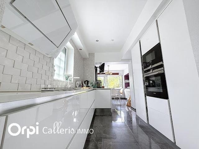 Vente Maison de ville 7 pièces 270.74 m2 Strasbourg