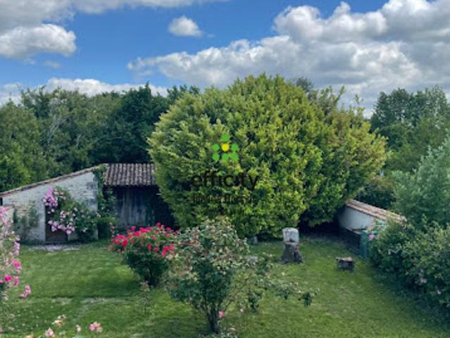 Vente Maison de ville 4 pièces 104 m2 Aigre