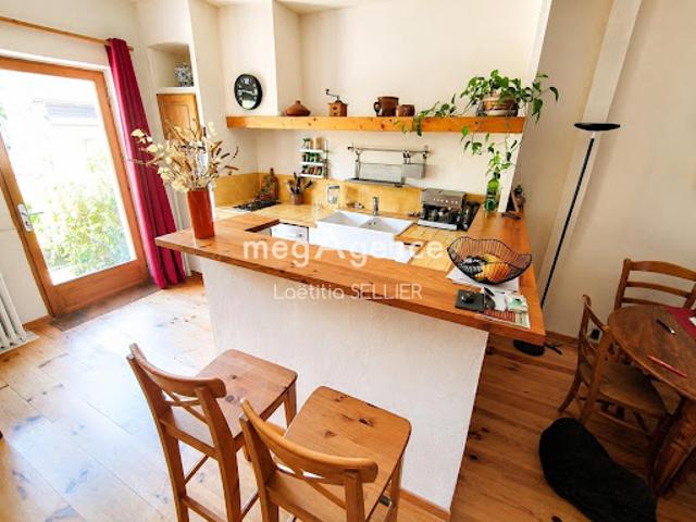 Vente Maison de ville 4 pièces 105 m2 Montluçon