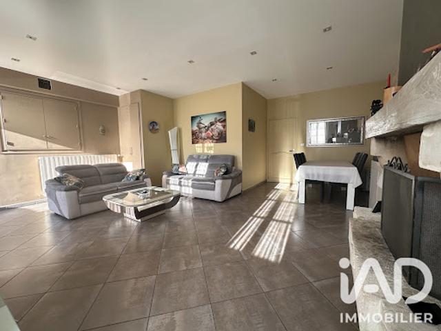 Vente Maison de ville 4 pièces 107 m2 Rochefort