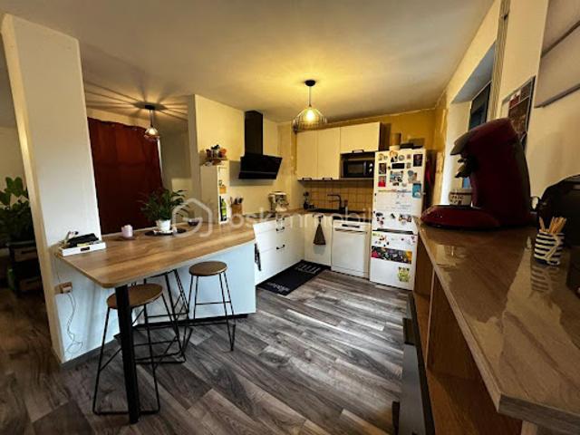 Vente Maison de ville 4 pièces 100 m2 Saint Georges de Luzençon