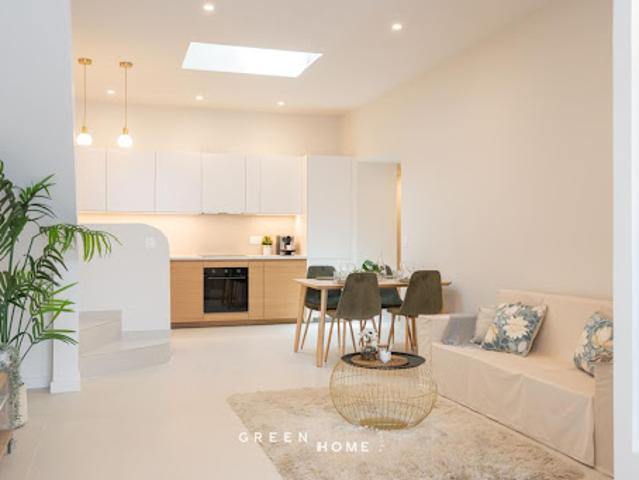 Vente Maison de ville 4 pièces 101 m2 Marseille 7ème
