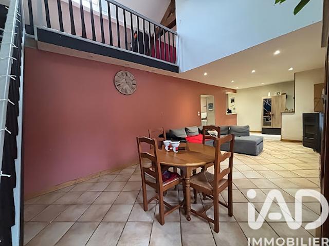 Vente Maison de ville 4 pièces 110 m2 Fresnoy le Grand