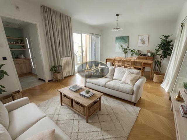 Vente Maison 4 pièces 121 m2 Saint Mitre les Remparts