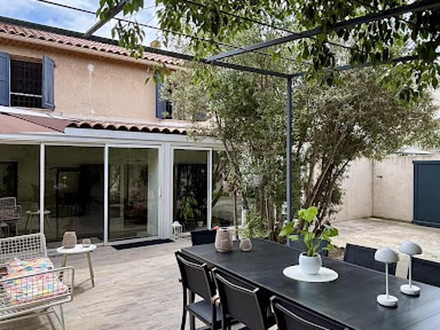 Vente Maison de ville 4 pièces 152 m2 Marseille 15ème