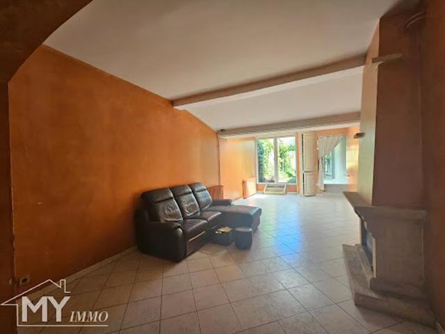 Vente Maison de ville 4 pièces 164 m2 Sainte Foy la Grande