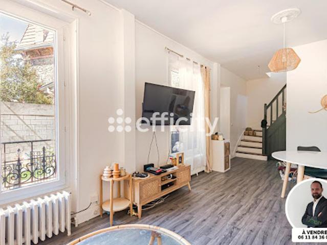 Vente Maison de ville 4 pièces 72 m2 Villeneuve le Roi