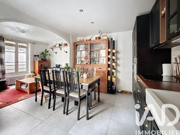 Vente Maison de ville 4 pièces 77 m2 Brie Comte Robert