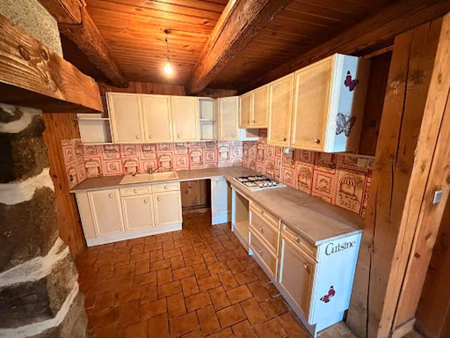 Vente Maison 4 pièces 90 m2 Saint Bonnet de Condat