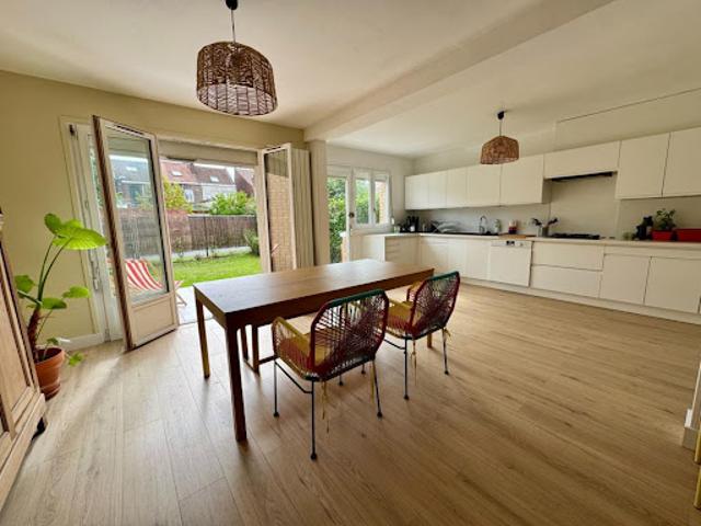 Vente Maison de ville 4 pièces 94.5 m2 Wasquehal