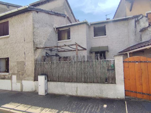 Vente Maison de ville 4 pièces 92.67 m2 Sathonay Village
